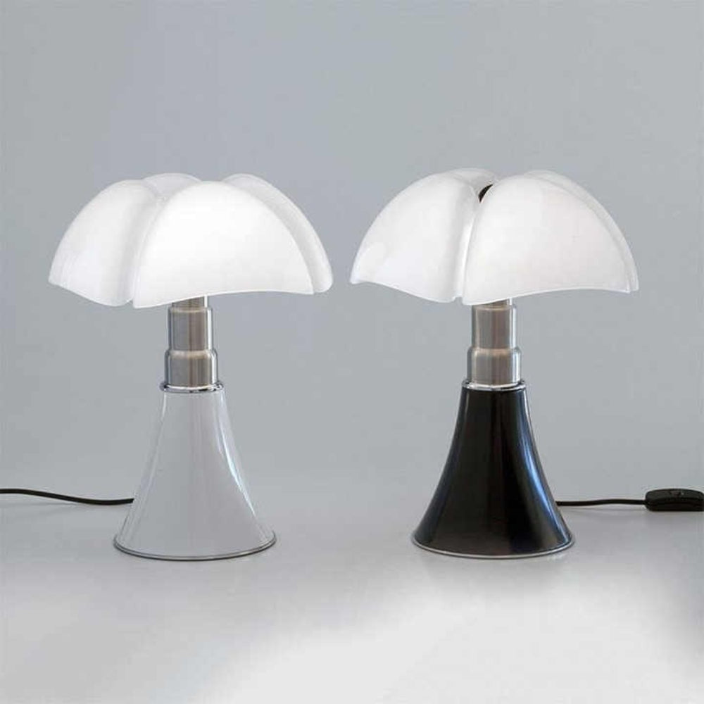 Floral-Accent Modern Table Lamp for Chic Home Decor